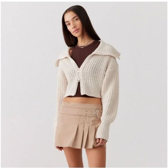 UO Sunny Collared Zip-Up Cardigan Cream Size Medium GUC - Picture 1 of 4